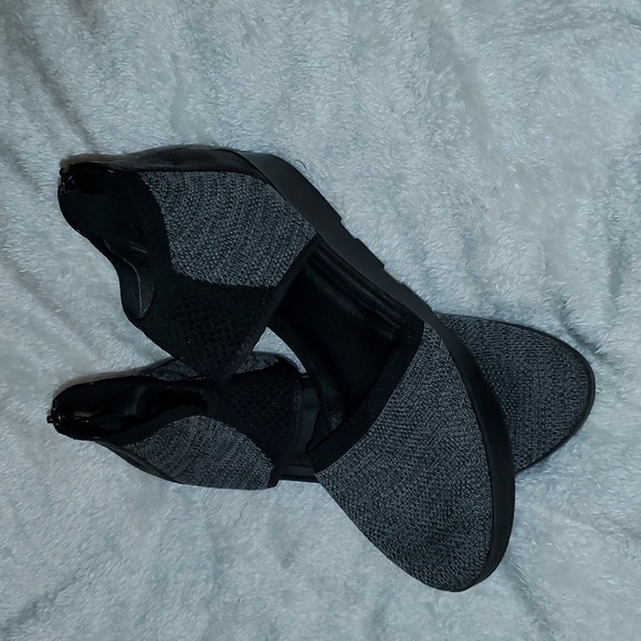 EILEEN Fisher Ogden Stretch-Knit Two-Piece Wedge Sneaker Size 7.5 - Picture 8 of 8